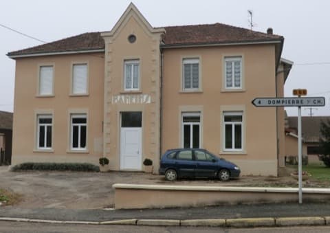 Couvreur Baneins