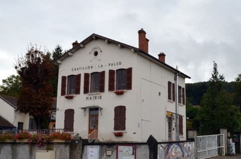 Couvreur Châtillon-la-Palud