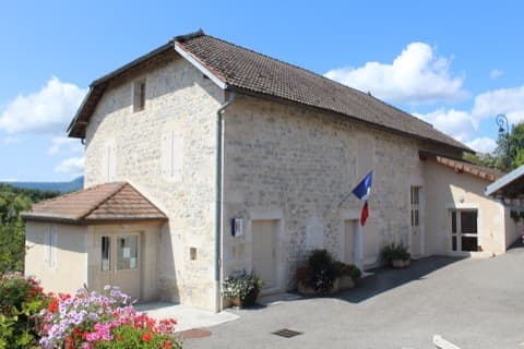 Couvreur Marignieu