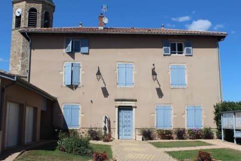 Couvreur Montceaux