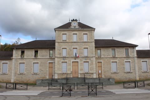 Couvreur Sault-Brénaz