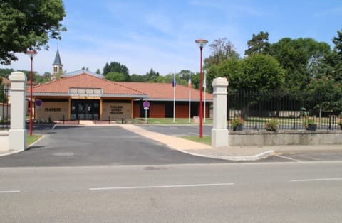 Couvreur Villieu-Loyes-Mollon