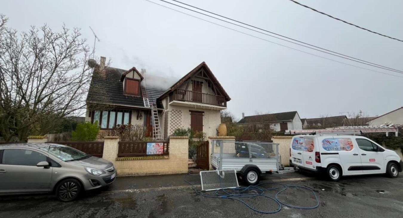 Nettoyage de toiture à la vapeur